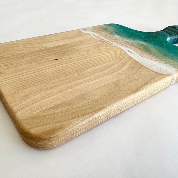 Planche de charcuterie côtière en érable avec poignée - 16" x 8" (#3648)