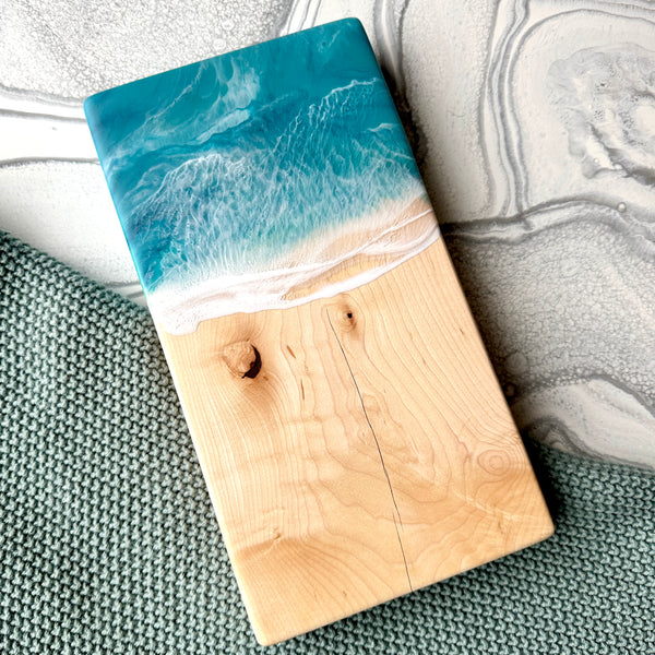 Planche de charcuterie côtière en érable avec poignée - 16" x 8" (#3648)